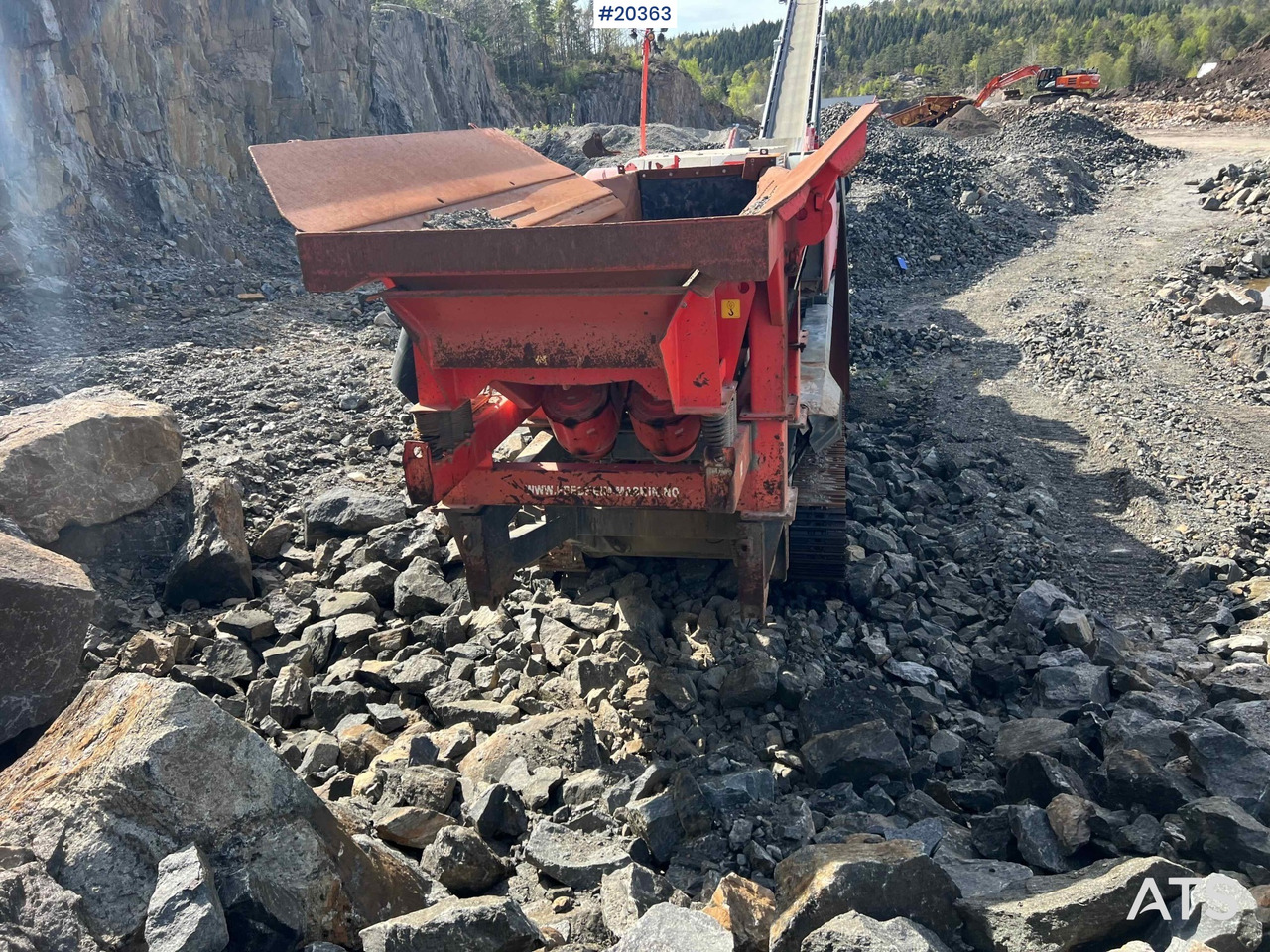 Žokļu drupinātājs Sandvik UJ440I: foto 13 Žokļu drupinātājs Sandvik UJ440I: foto 13