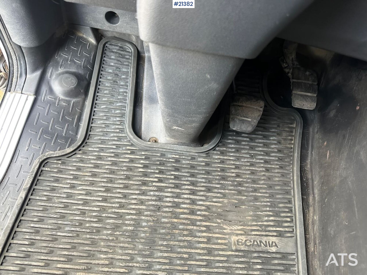 Būvgružu konteineru vedējs Scania P280: foto 21