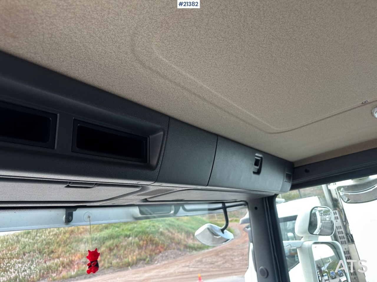 Būvgružu konteineru vedējs Scania P280: foto 17