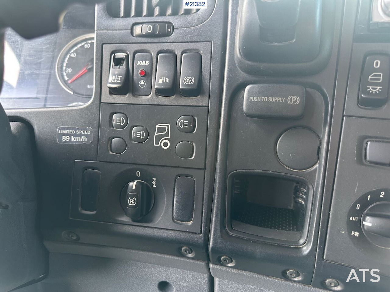 Būvgružu konteineru vedējs Scania P280: foto 20