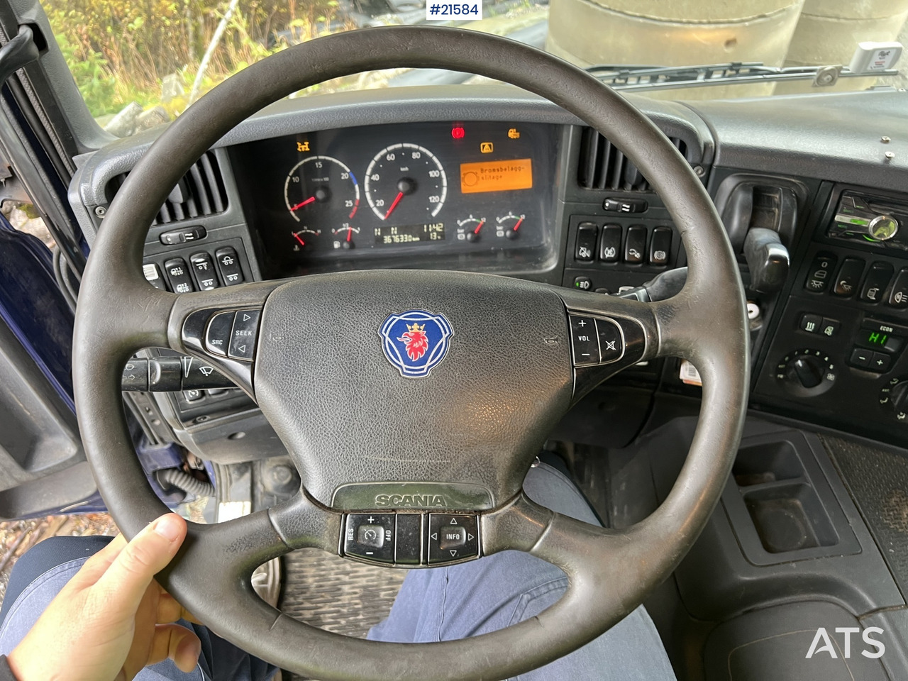 Scania P380 6x2 kranbil m/tipp, m/14t/ og m/Hiab kran līzingu Scania P380 6x2 kranbil m/tipp, m/14t/ og m/Hiab kran: foto 37