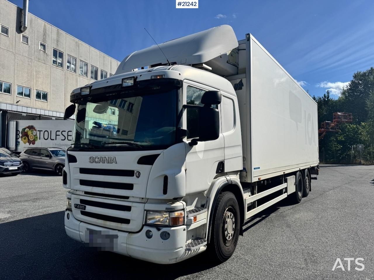 Scania P420 - Kravas automašīna refrižerators: foto 1 Scania P420 - Kravas automašīna refrižerators: foto 1