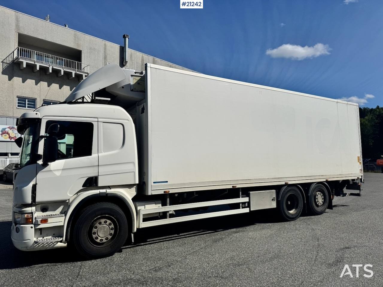 Scania P420 - Kravas automašīna refrižerators: foto 3 Scania P420 - Kravas automašīna refrižerators: foto 3