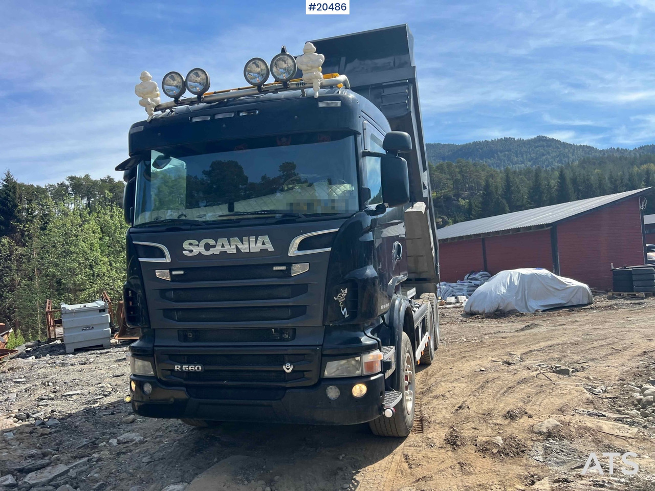 Scania R560 - Kravas automašīna pašizgāzējs: foto 4 Scania R560 - Kravas automašīna pašizgāzējs: foto 4