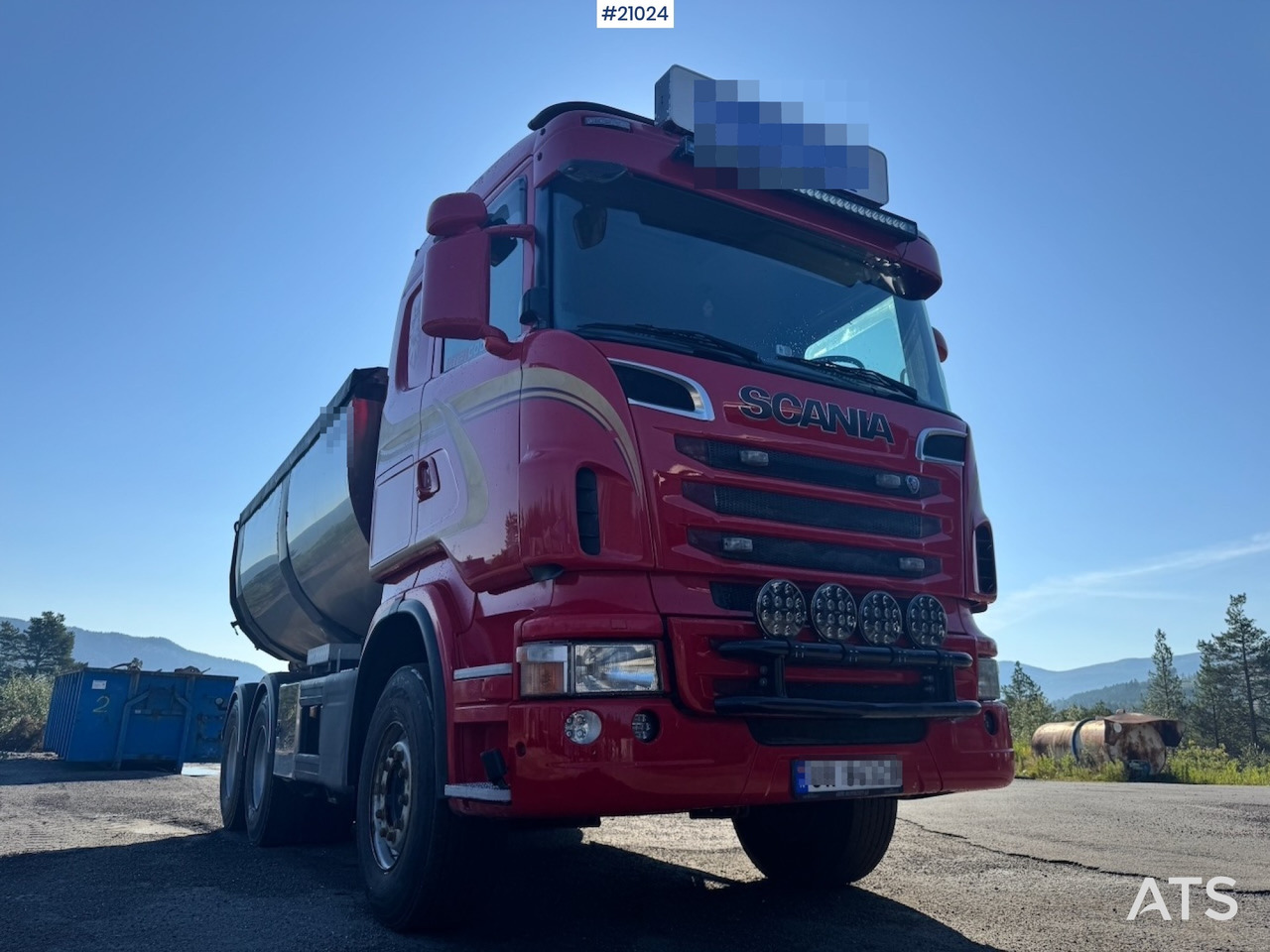 Scania R560 - Kravas automašīna pašizgāzējs: foto 2 Scania R560 - Kravas automašīna pašizgāzējs: foto 2