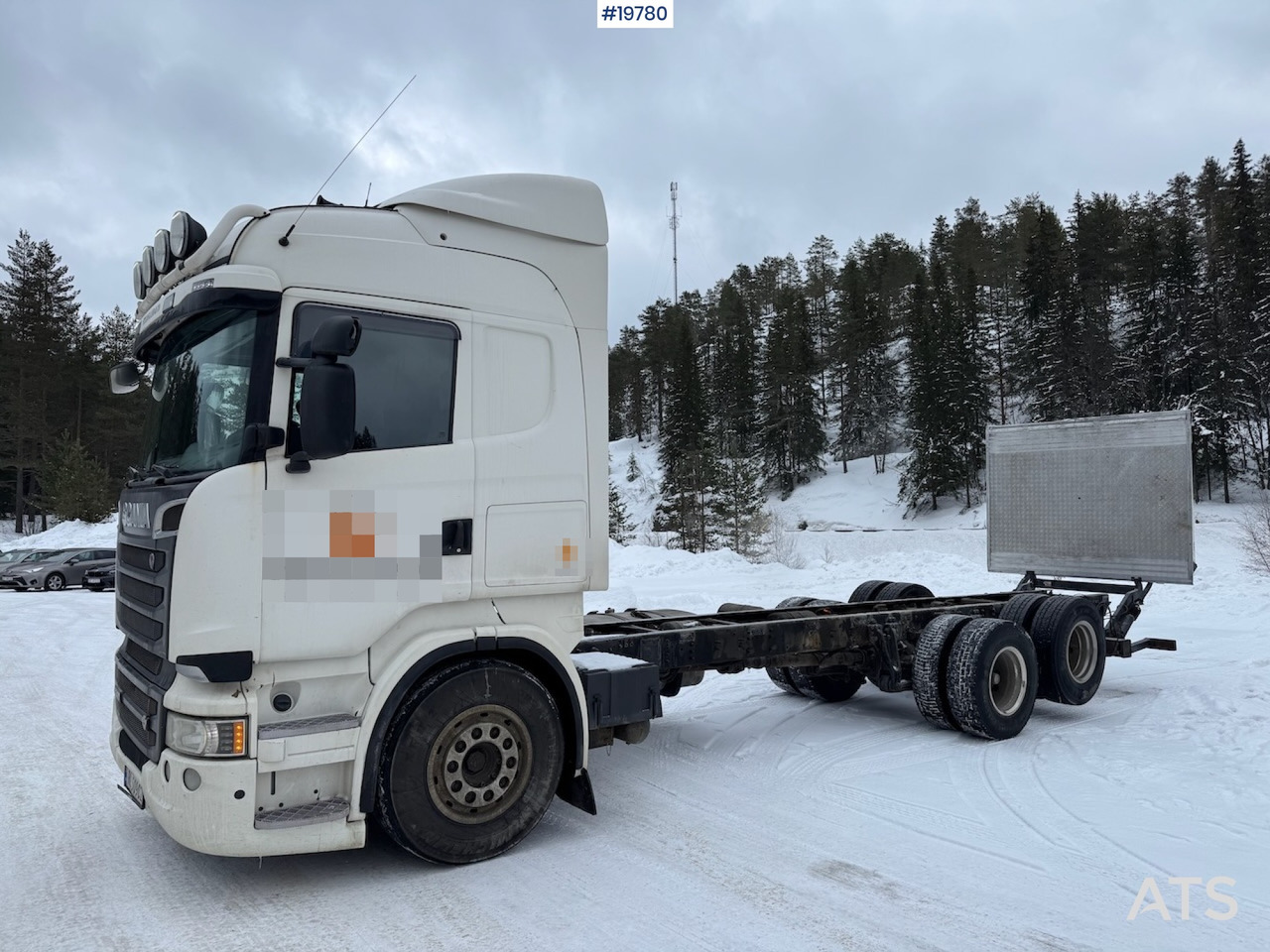 Scania R560 - Kravas automašīna ar slēgto virsbūvi: foto 3 Scania R560 - Kravas automašīna ar slēgto virsbūvi: foto 3