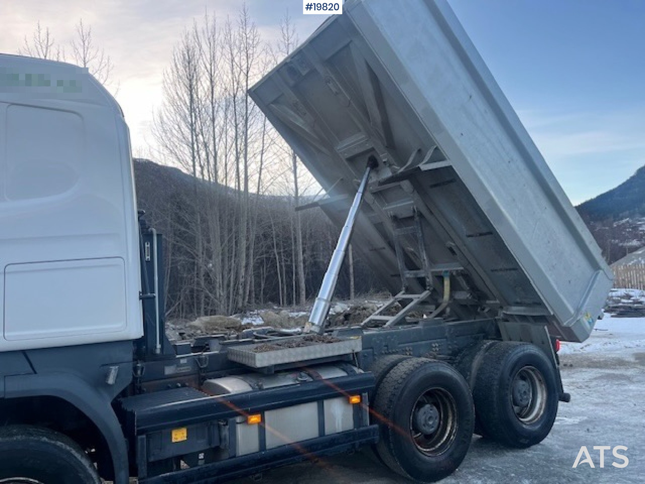 Scania R580 - Kravas automašīna pašizgāzējs: foto 3 Scania R580 - Kravas automašīna pašizgāzējs: foto 3