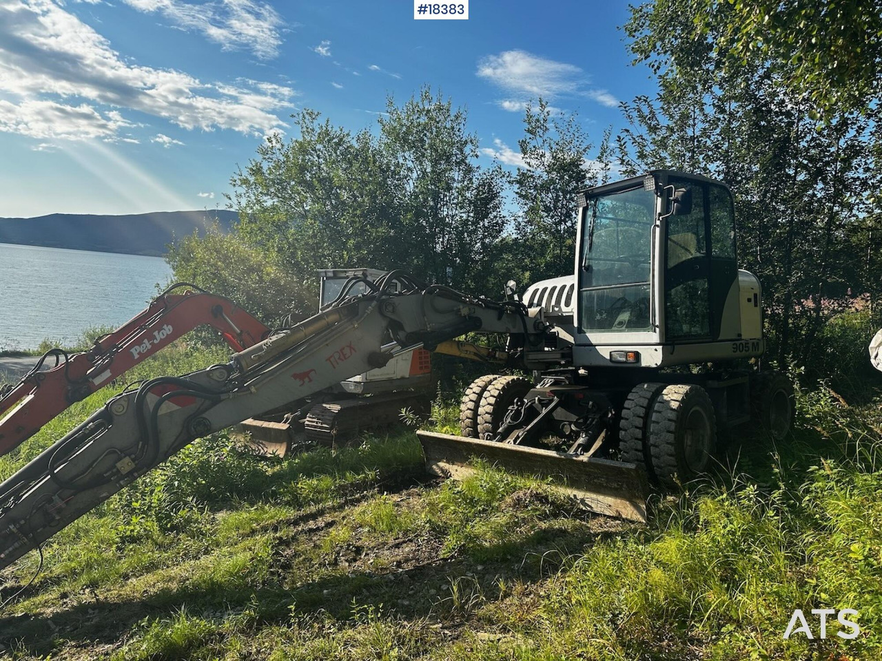 Terex 905M - Ekskavators: foto 1 Terex 905M - Ekskavators: foto 1