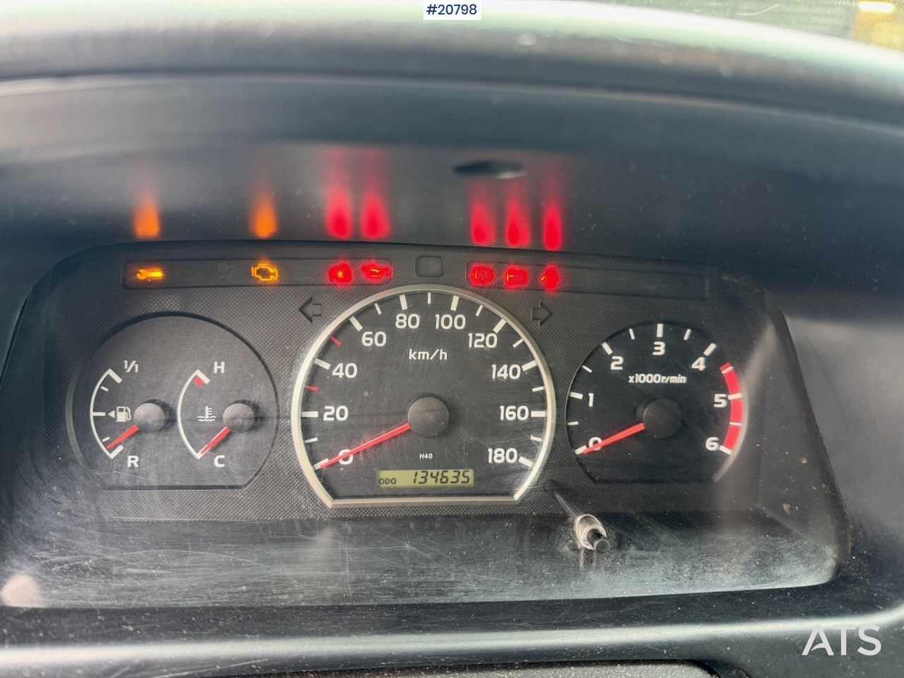 Kravas mikroautobuss Toyota Hiace: foto 33