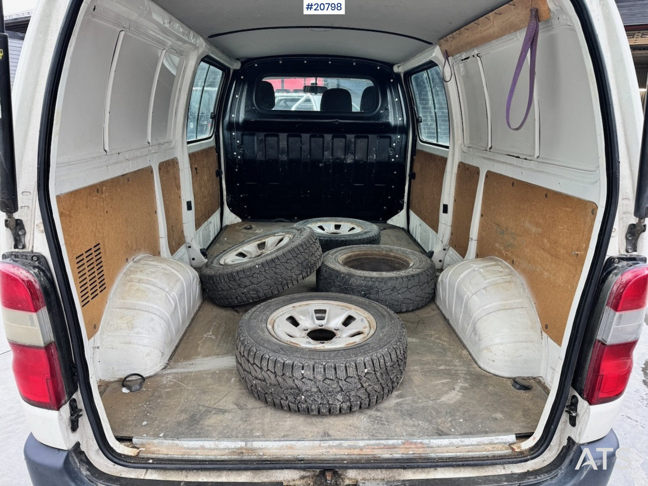 Kravas mikroautobuss Toyota Hiace: foto 17