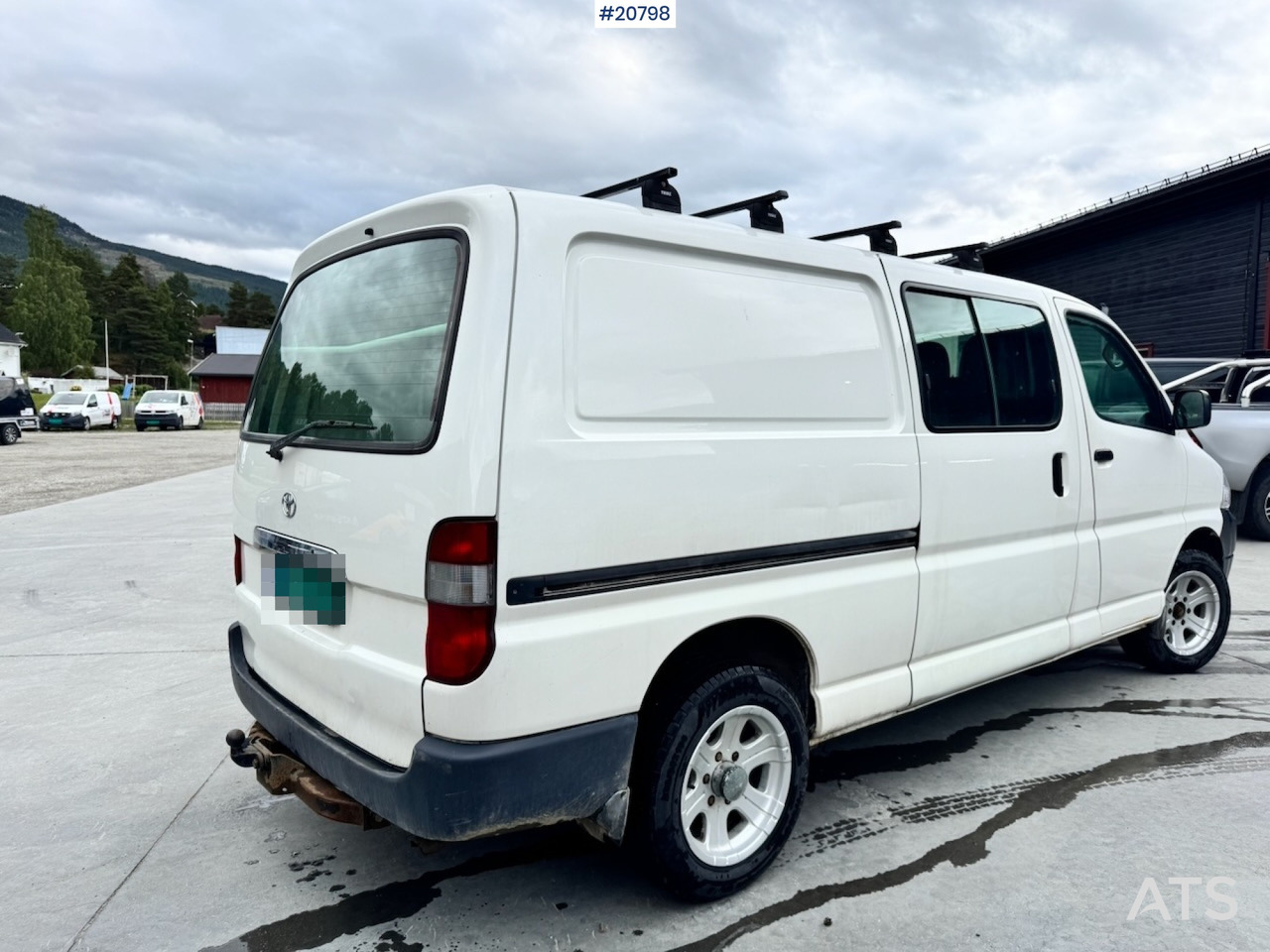 Kravas mikroautobuss Toyota Hiace: foto 5
