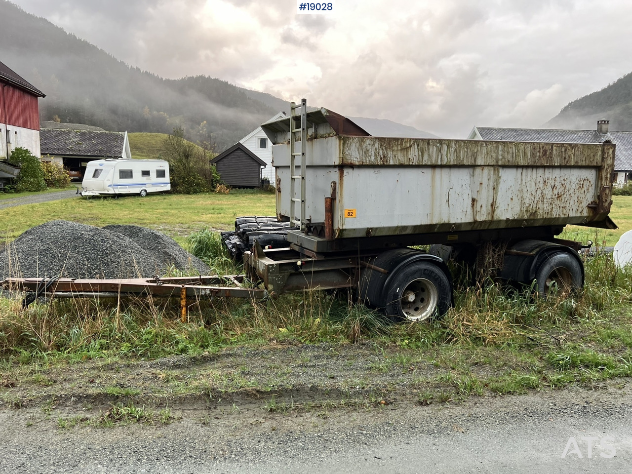 Triolift 2 akslet tipp henger - Piekabe pašizgāzējs: foto 4 Triolift 2 akslet tipp henger - Piekabe pašizgāzējs: foto 4
