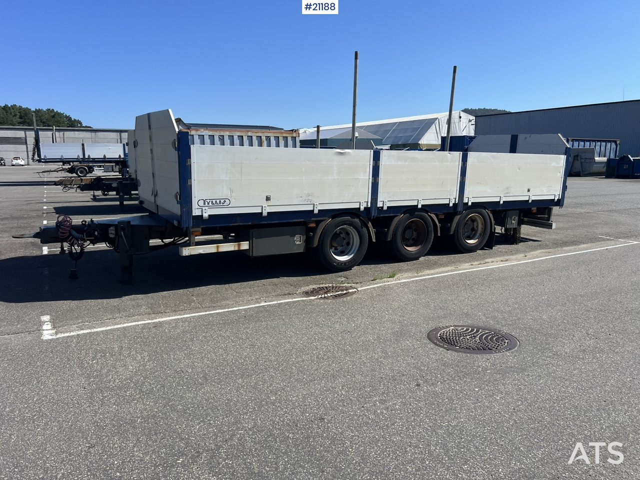 Tyllis 3 akslet - Bortu piekabe/ Platforma: foto 4 Tyllis 3 akslet - Bortu piekabe/ Platforma: foto 4