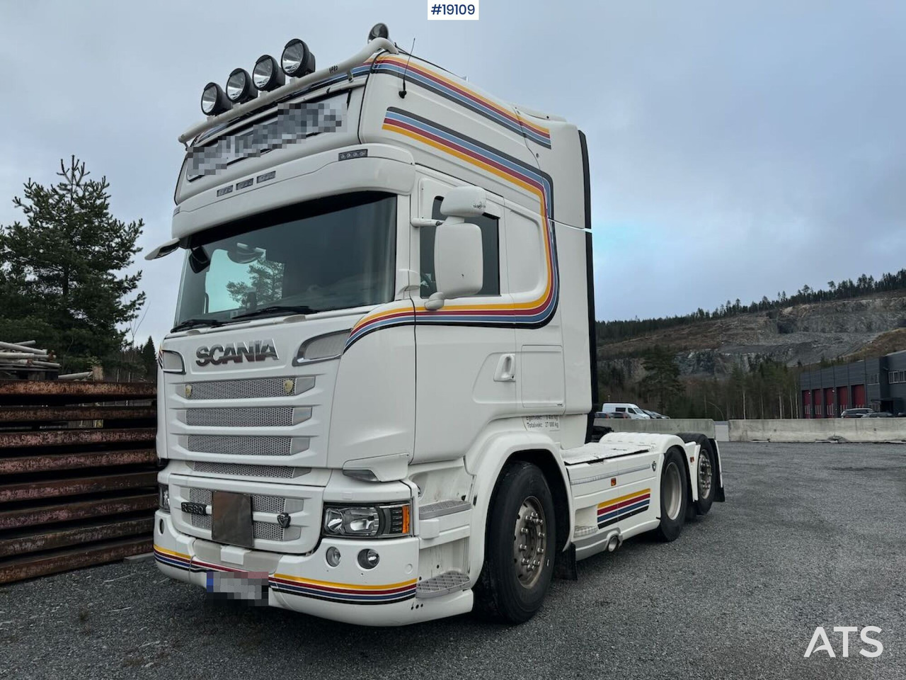 Vilcējs Scania R580: foto 1