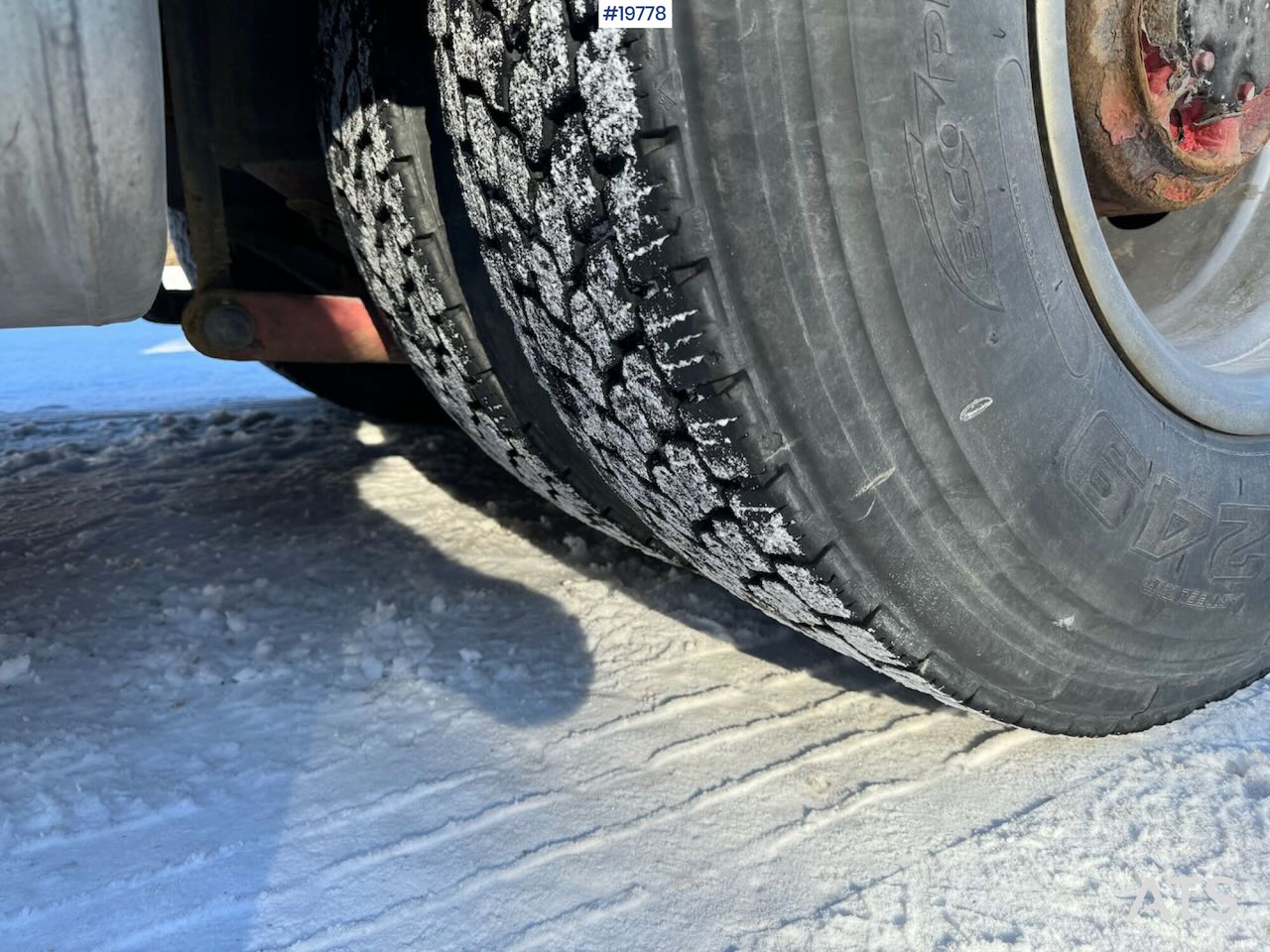 Vilcējs Volvo FH16 750: foto 15
