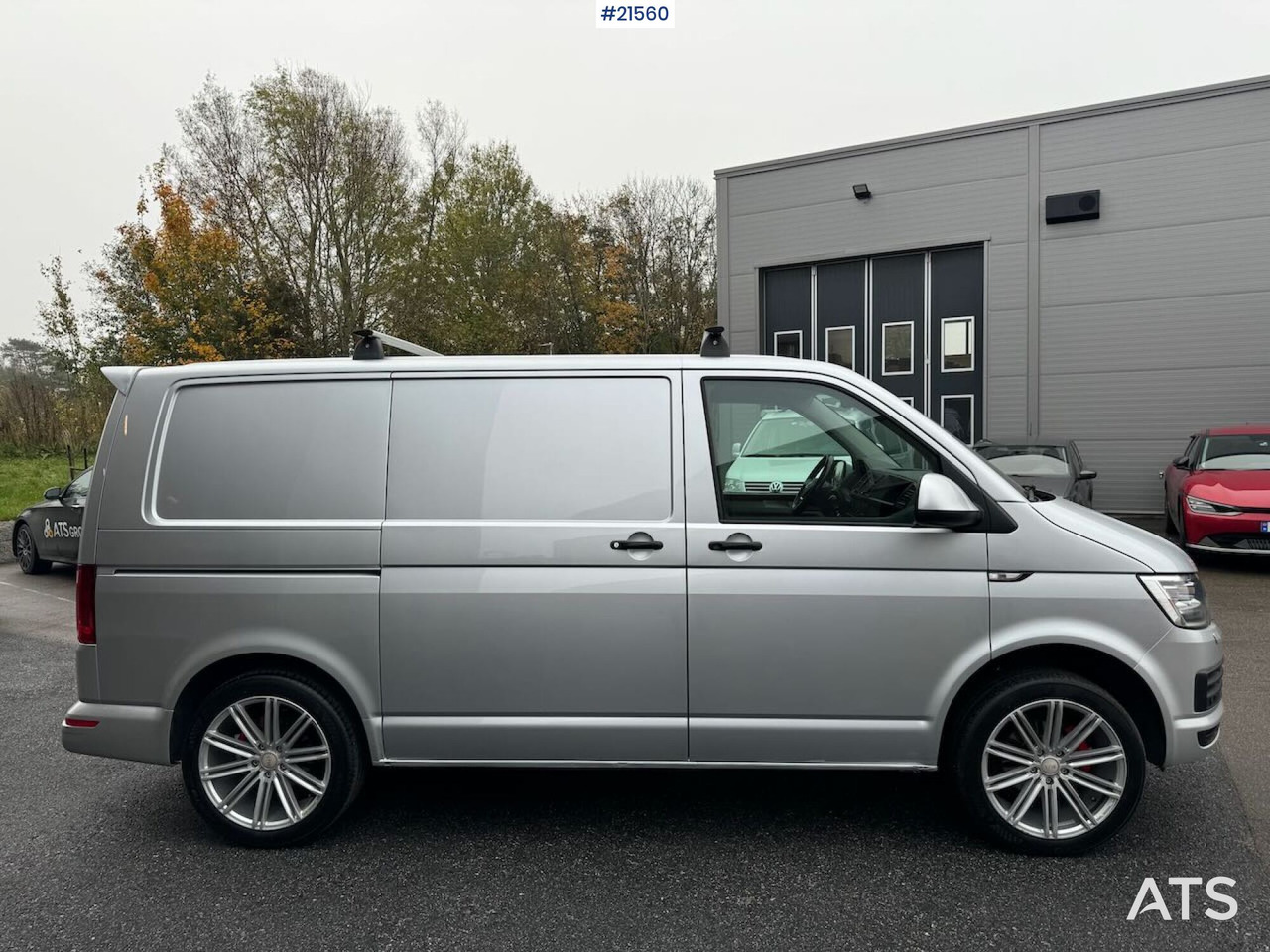 Volkswagen TRANSPORTER - Kravas mikroautobuss: foto 2 Volkswagen TRANSPORTER - Kravas mikroautobuss: foto 2