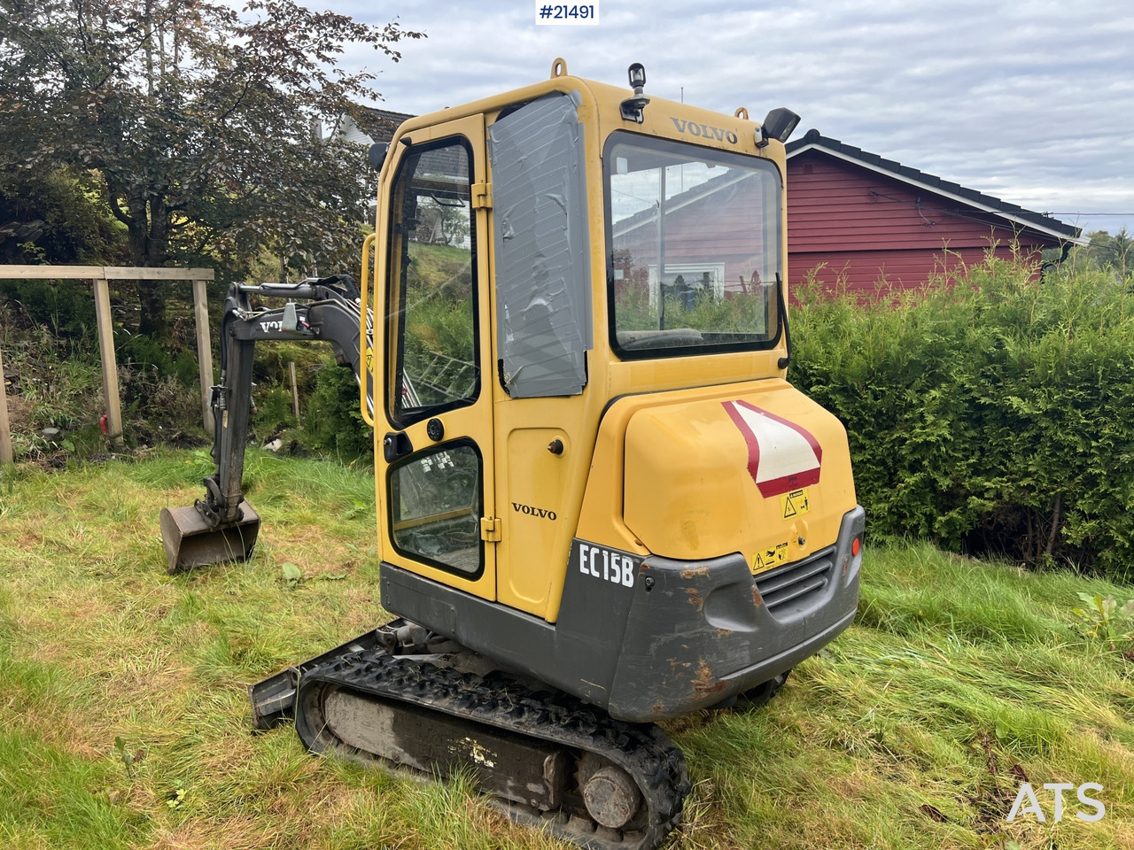 Volvo EC15B - Mini-ekskavators: foto 4 Volvo EC15B - Mini-ekskavators: foto 4