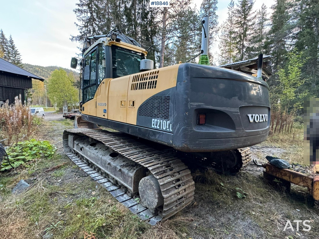 Volvo EC210CL - Kāpurķēžu ekskavators: foto 4 Volvo EC210CL - Kāpurķēžu ekskavators: foto 4