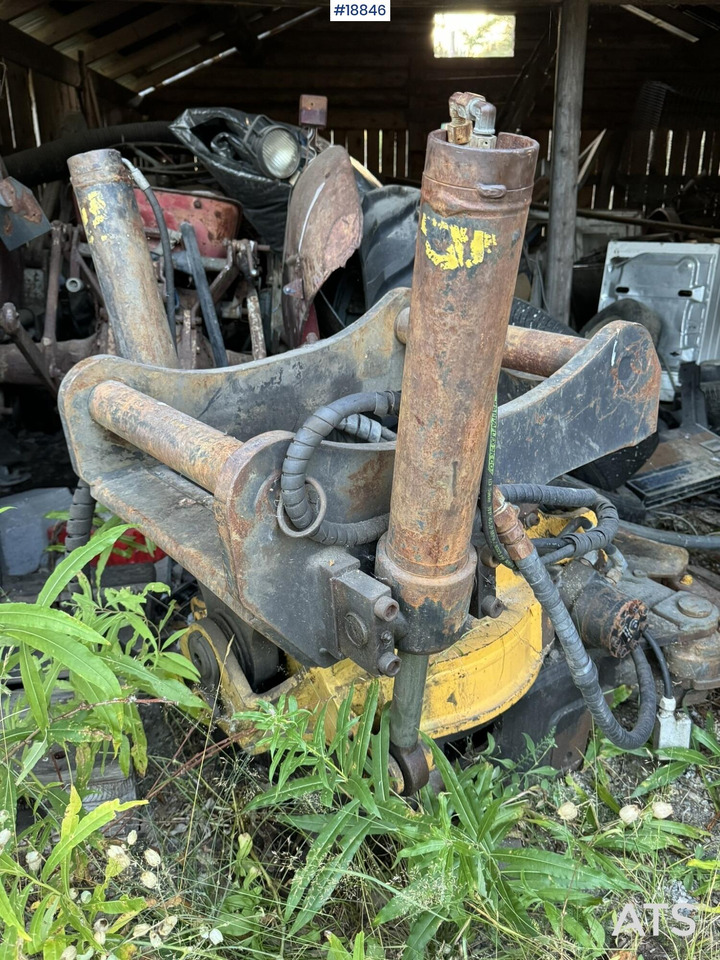 Kāpurķēžu ekskavators Volvo EC210CL: foto 15