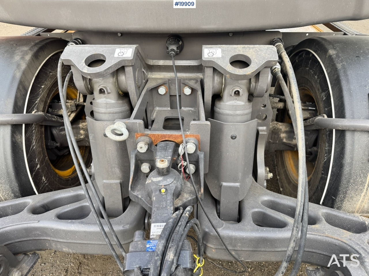 Ekskavators Volvo EWR130: foto 21