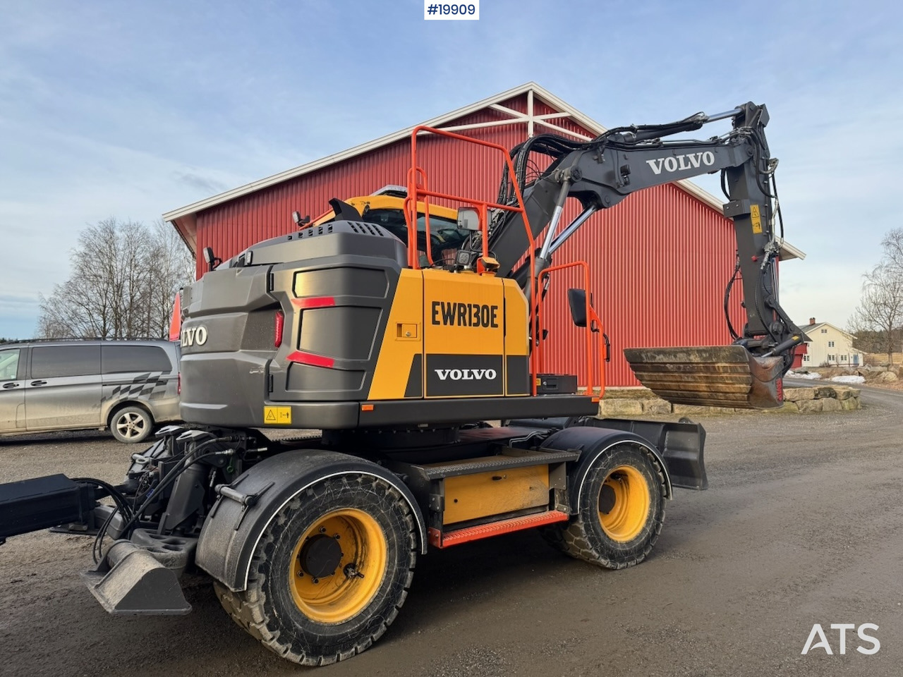 Ekskavators Volvo EWR130: foto 8