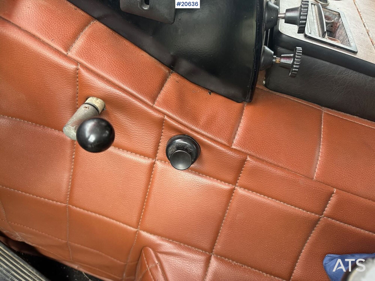 Bortu kravas automašīna/ Platforma, Kravas auto ar manipulatoru Volvo F89 46: foto 47