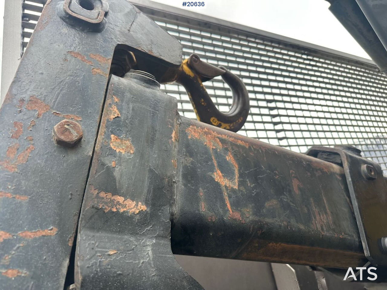 Bortu kravas automašīna/ Platforma, Kravas auto ar manipulatoru Volvo F89 46: foto 35