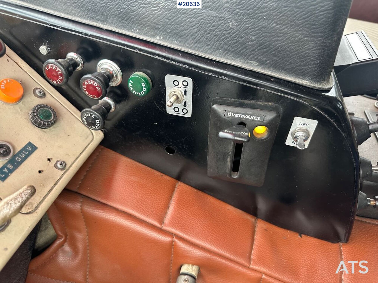 Bortu kravas automašīna/ Platforma, Kravas auto ar manipulatoru Volvo F89 46: foto 44