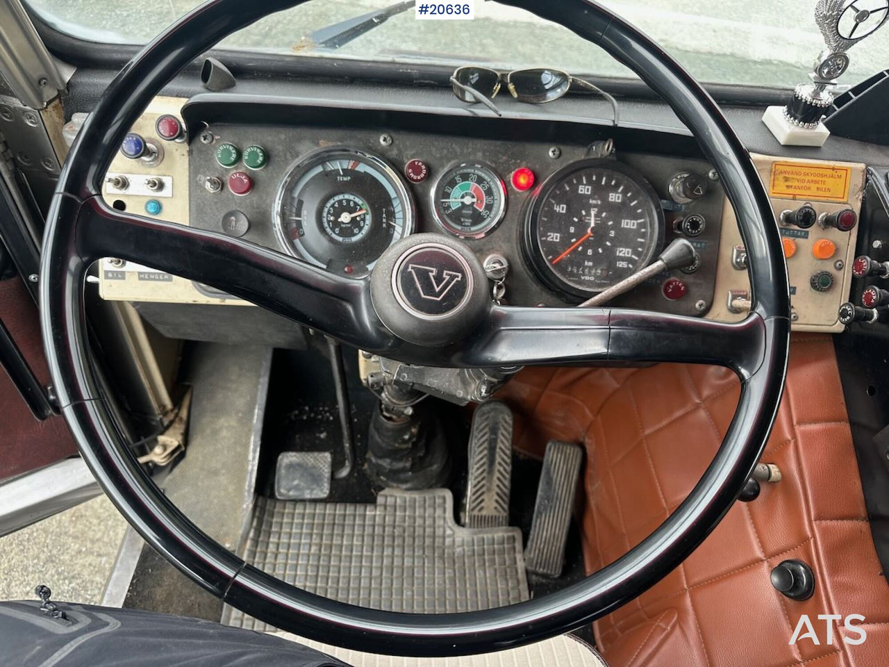 Bortu kravas automašīna/ Platforma, Kravas auto ar manipulatoru Volvo F89 46: foto 39