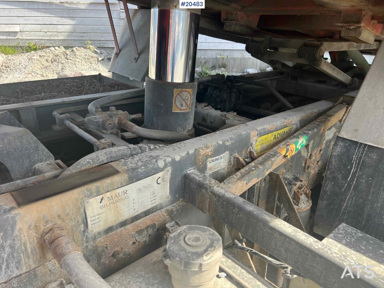 Kravas automašīna pašizgāzējs Volvo FH13 540: foto 37 Kravas automašīna pašizgāzējs Volvo FH13 540: foto 37