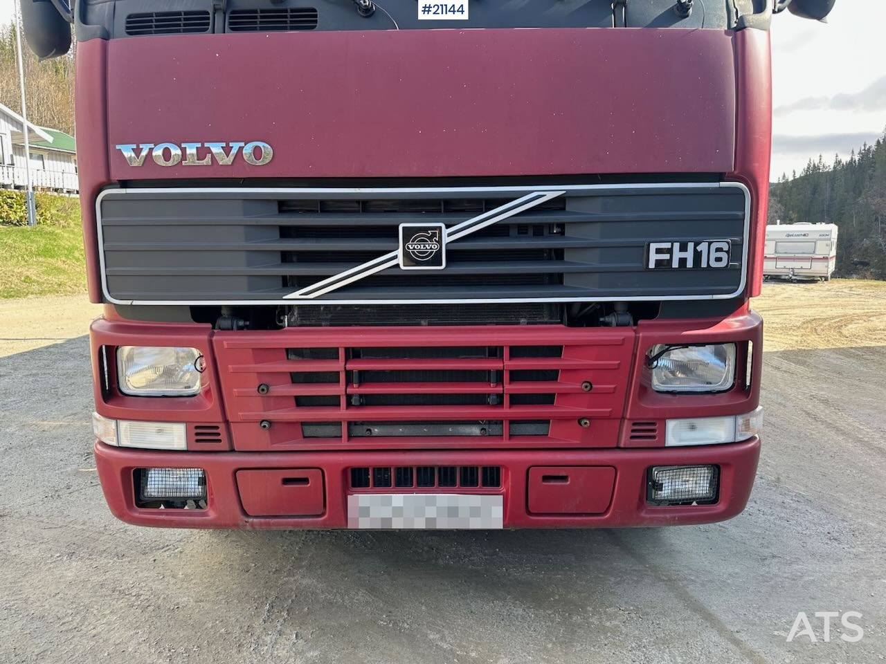 Volvo FH16 - Kokvedējs: foto 3 Volvo FH16 - Kokvedējs: foto 3