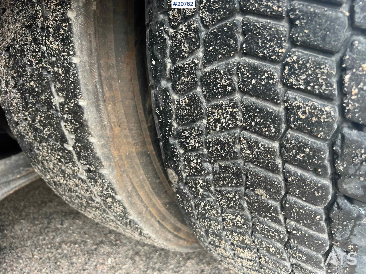Pacēlājs ar āķi Volvo FH16: foto 45