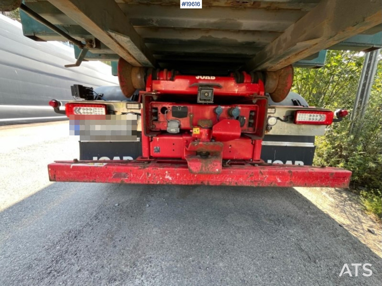 Pacēlājs ar āķi, Kravas auto ar manipulatoru Volvo FH420: foto 7