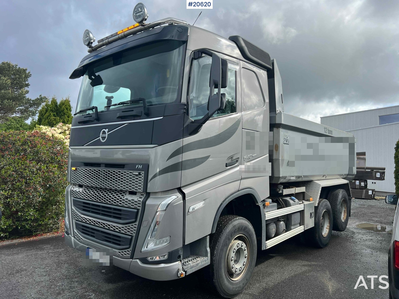 Volvo FH540 - Kravas automašīna pašizgāzējs: foto 1 Volvo FH540 - Kravas automašīna pašizgāzējs: foto 1