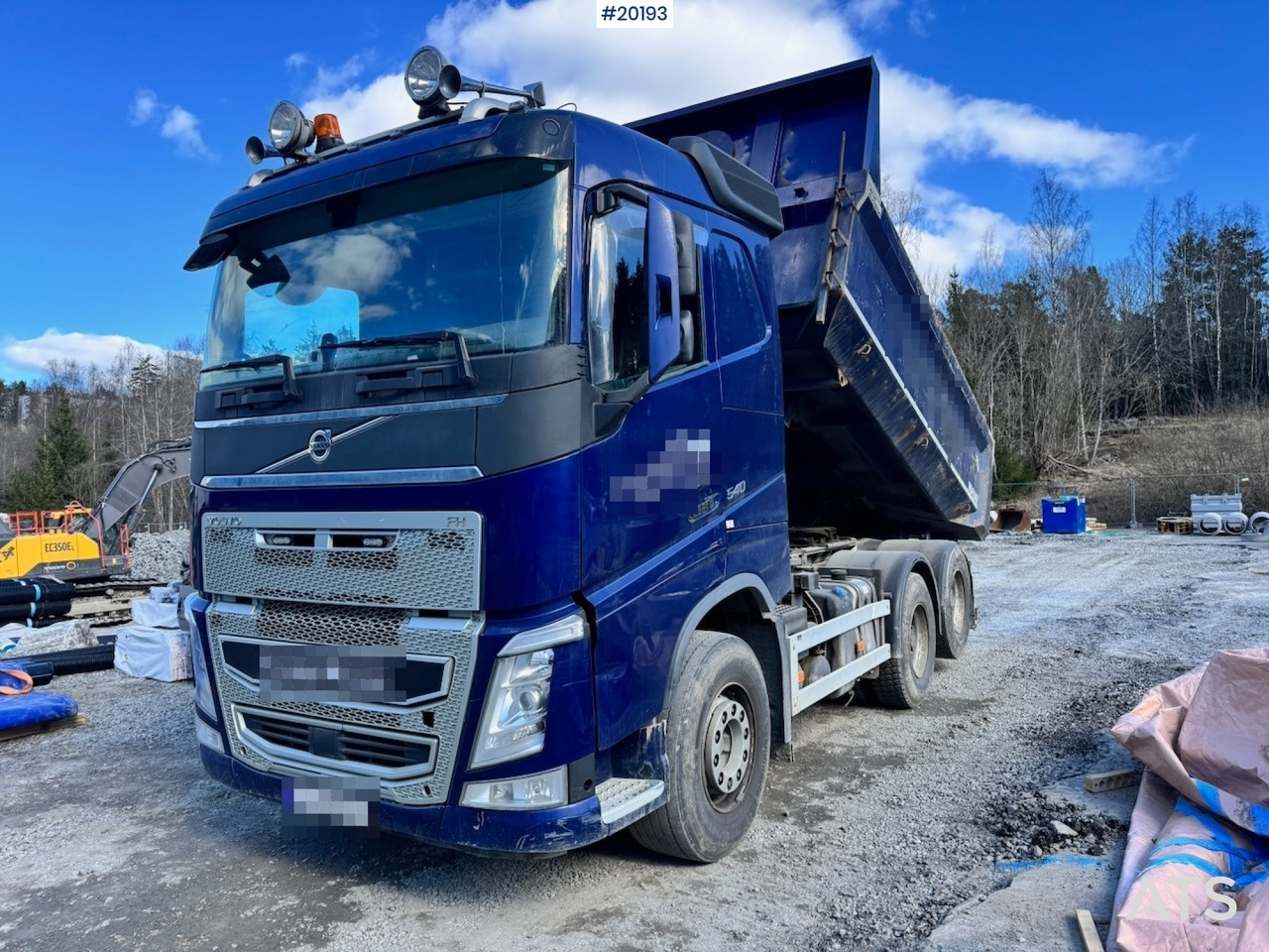 Volvo FH540 - Kravas automašīna pašizgāzējs: foto 1 Volvo FH540 - Kravas automašīna pašizgāzējs: foto 1