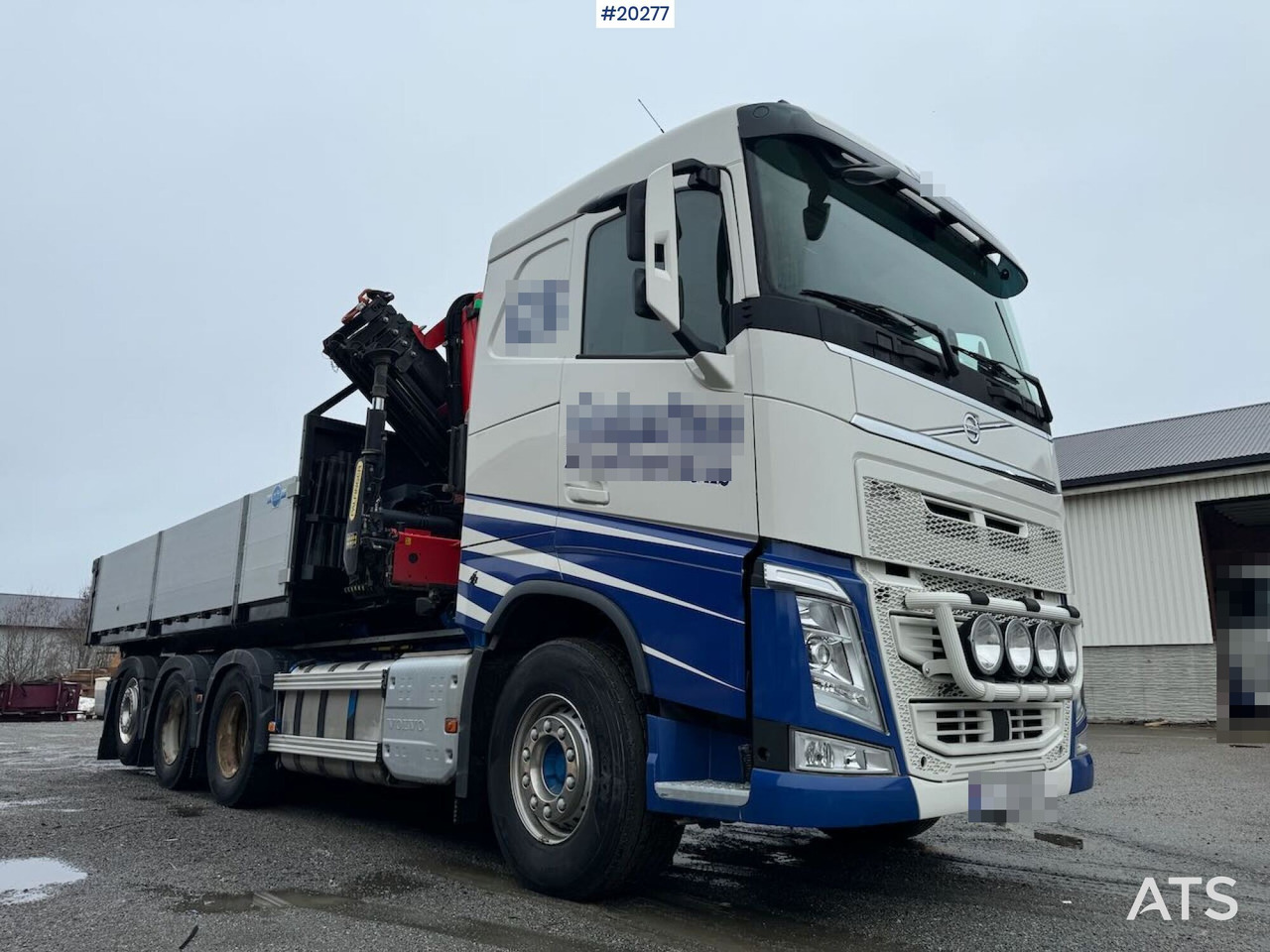 Volvo FH540 - Pacēlājs ar āķi: foto 1 Volvo FH540 - Pacēlājs ar āķi: foto 1