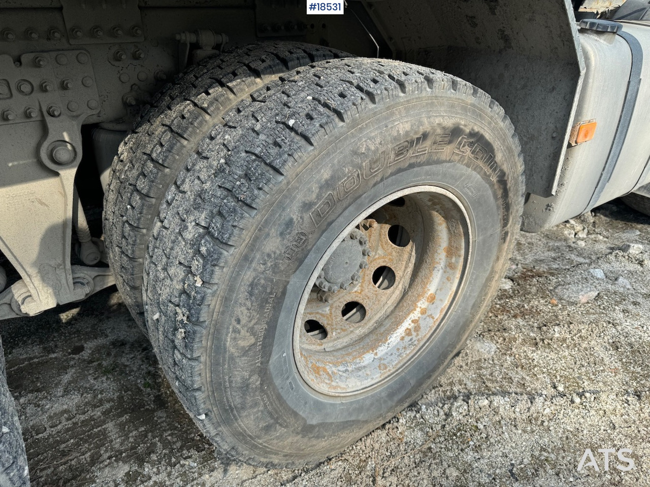 Betonvedējs Volvo FMX 500: foto 15