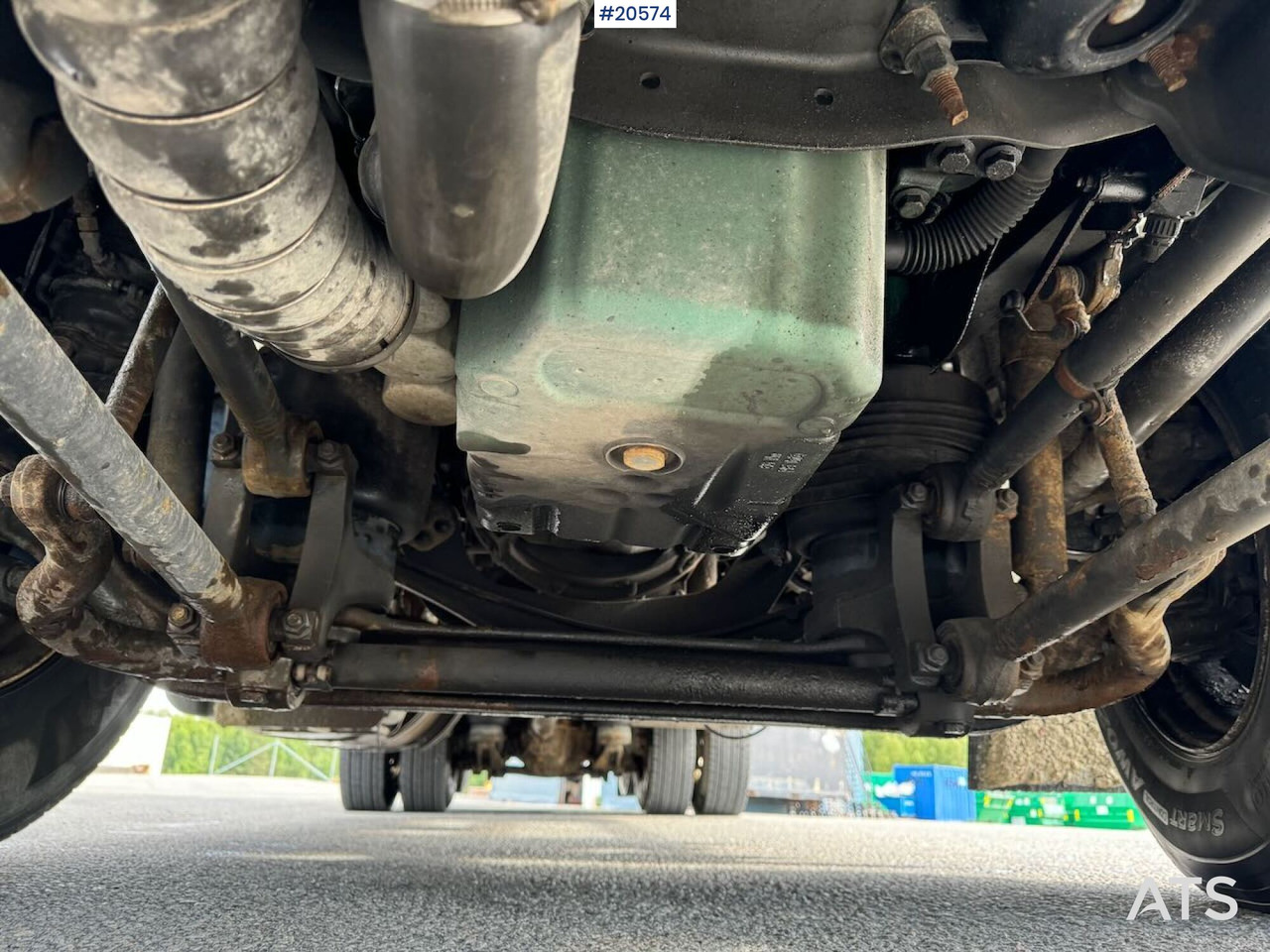 Kravas automašīna ar slēgto virsbūvi Volvo Fh540 6x2 skapbil m/ full sideåpning og lift: foto 9