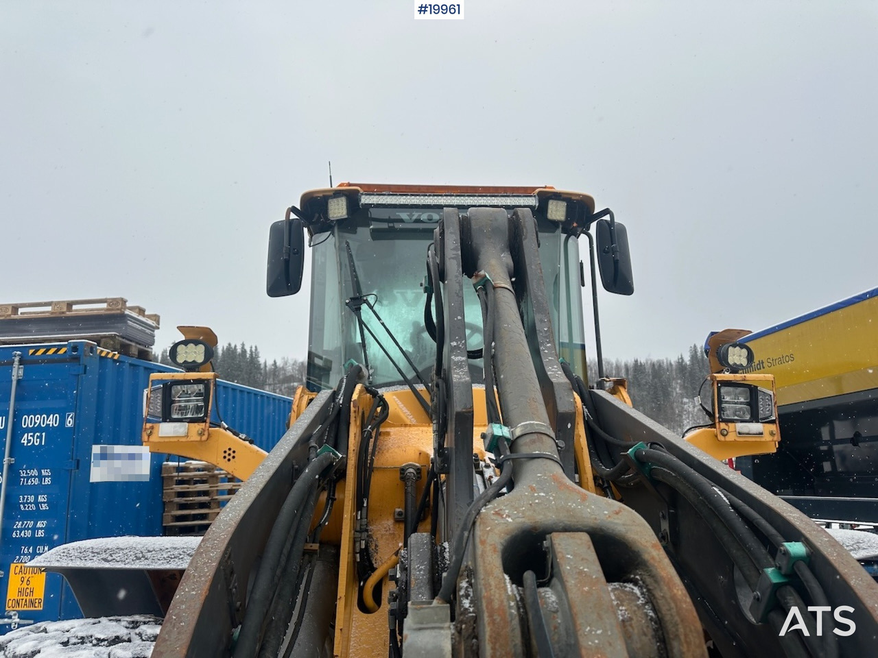 Riteņu iekrāvējs Volvo L90F: foto 14