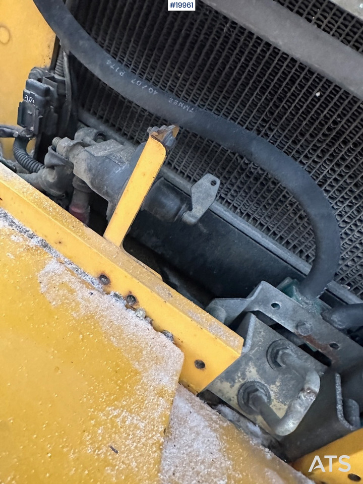 Riteņu iekrāvējs Volvo L90F: foto 43