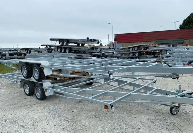 Boro Przyczepa pod kontener!!!6,60x2,50M!! - Puspiekabe noņemamā virsbūve/ Konteineru vedējs: foto 2 Boro Przyczepa pod kontener!!!6,60x2,50M!! - Puspiekabe noņemamā virsbūve/ Konteineru vedējs: foto 2