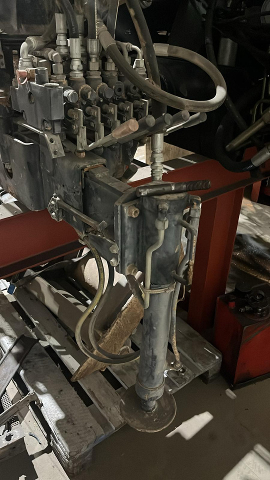 HIAB 027 - Celtnis-manipulators: foto 3 HIAB 027 - Celtnis-manipulators: foto 3