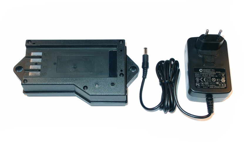 Original charger NBB Hiab radiodrive 9847677 - Elektrosistēma - Celtnis-manipulators: foto 1 Original charger NBB Hiab radiodrive 9847677 - Elektrosistēma - Celtnis-manipulators: foto 1