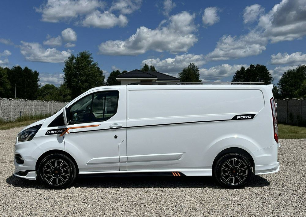 Ford Transit Custom - Vieglā automašīna: foto 2 Ford Transit Custom - Vieglā automašīna: foto 2
