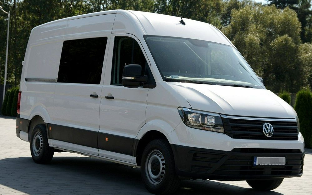 Volkswagen Crafter - Mikroautobuss, Pasažieru furgons: foto 2 Volkswagen Crafter - Mikroautobuss, Pasažieru furgons: foto 2