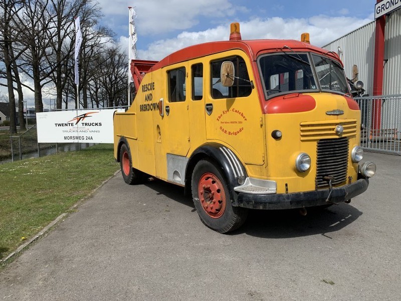 Commercial Commer Wrecker Afsleep Berging 1952 Barnfinds and Restoration projects Dubbelcabine bergingsvoertuig - Auto evakuators: foto 1 Commercial Commer Wrecker Afsleep Berging 1952 Barnfinds and Restoration projects Dubbelcabine bergingsvoertuig - Auto evakuators: foto 1