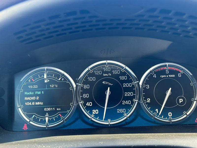 Sedans Jaguar XJ 3.0 V6D 275 PK /AUTOM / PANO DAK / VOL LEDER / MERIDAN / EXPORT PRICE: foto 10