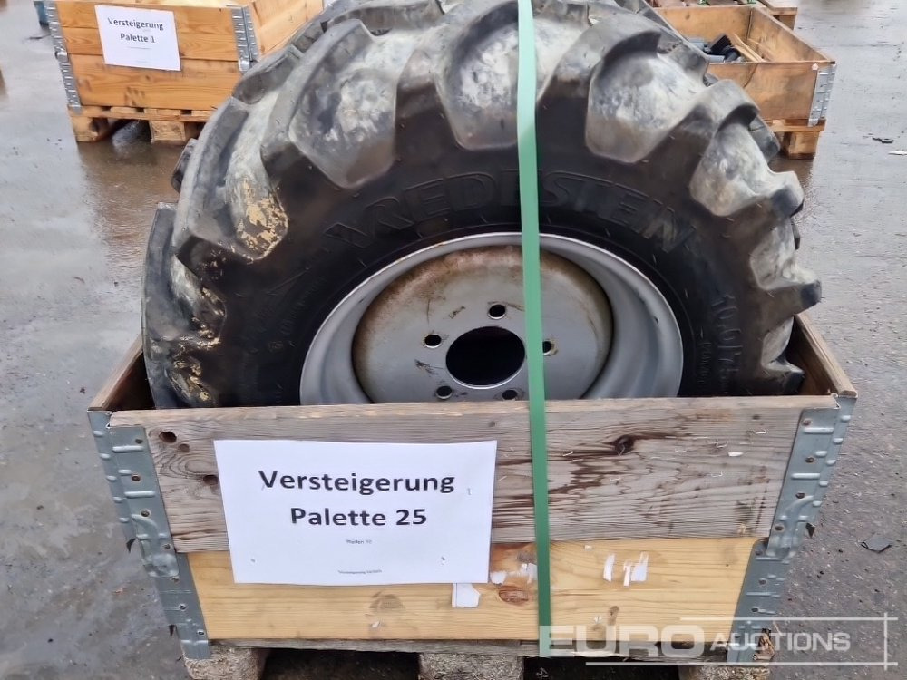 10.0/75-15.3 Tyres with Rims (4 of) - Riepa: foto 5 10.0/75-15.3 Tyres with Rims (4 of) - Riepa: foto 5