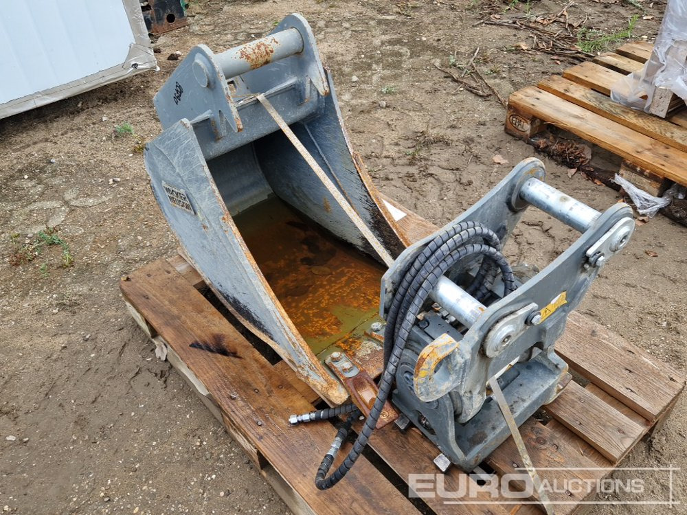 14" Digging Bucket + Lehnhoff HS03 Powertilt QH (2 of) - Kauss: foto 4 14" Digging Bucket + Lehnhoff HS03 Powertilt QH (2 of) - Kauss: foto 4