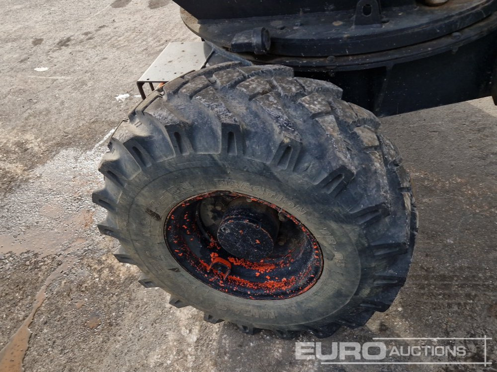 Mini pašizgāzējs 2009 Ausa D350 AHG: foto 13